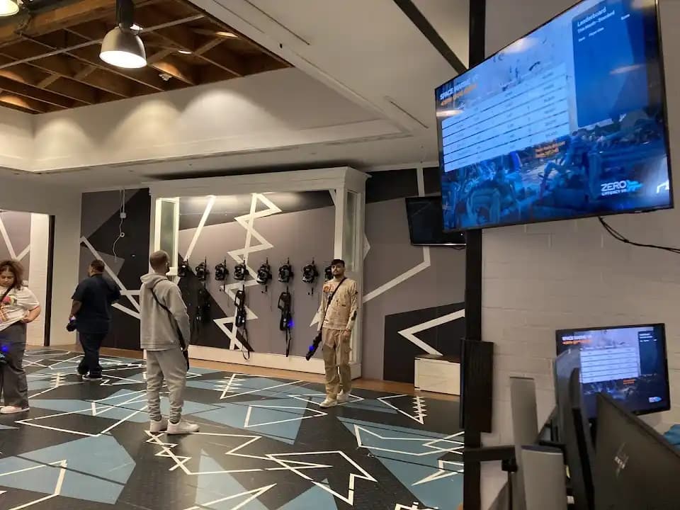 Player One VR World - Popular vr games destination in Los Angeles