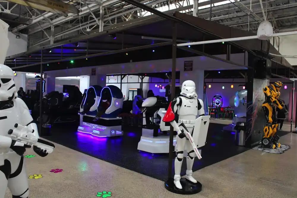 vr games experience at VR Gaming Arcade Plaza Americana located in Los Angeles