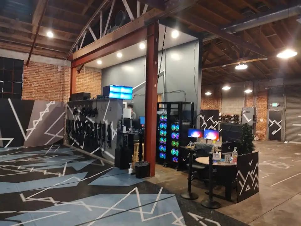 Player One VR World - Popular vr games destination in Los Angeles