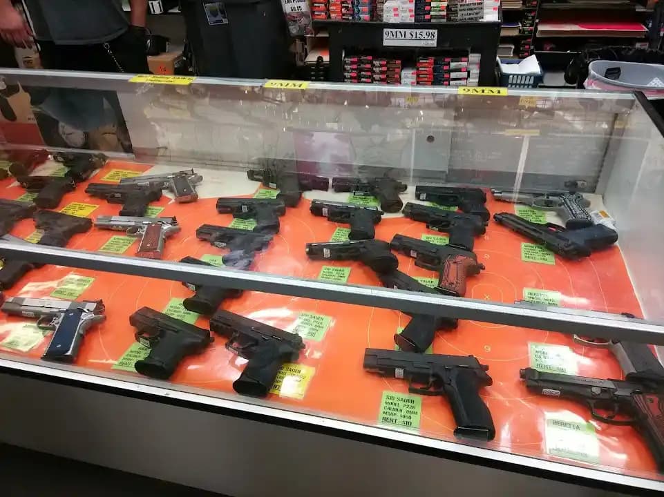 The Los Angeles Gun Club - Popular shooting ranges destination in Los Angeles