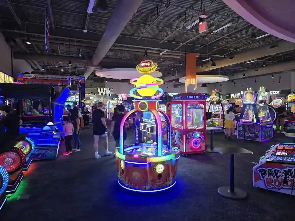 Photo of Dave & Buster's Orlando vr games activities in Orlando