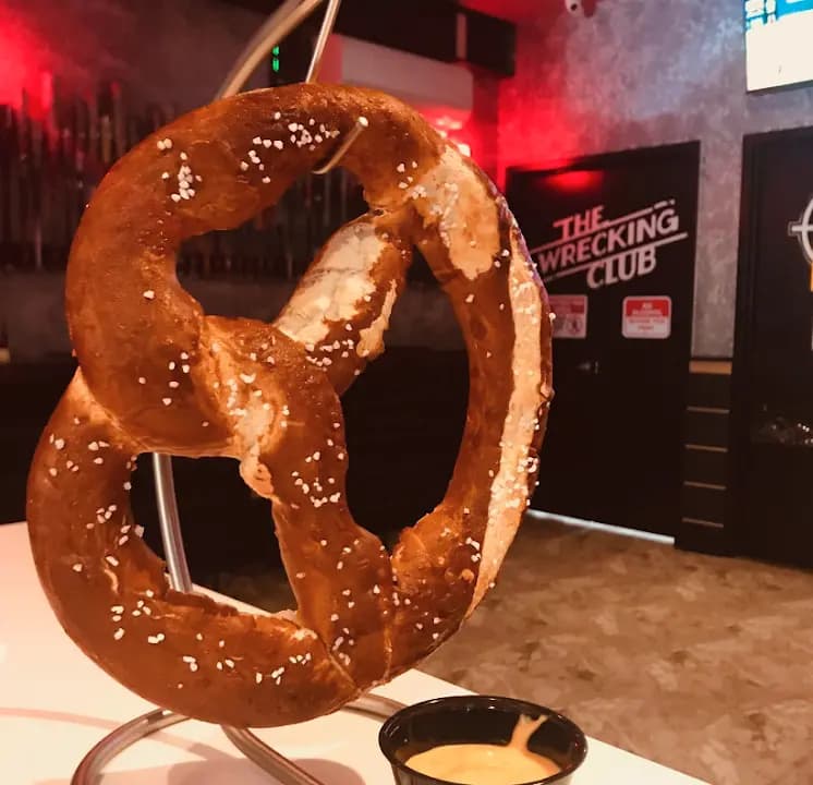 Break Bar - Popular rage rooms destination in New York