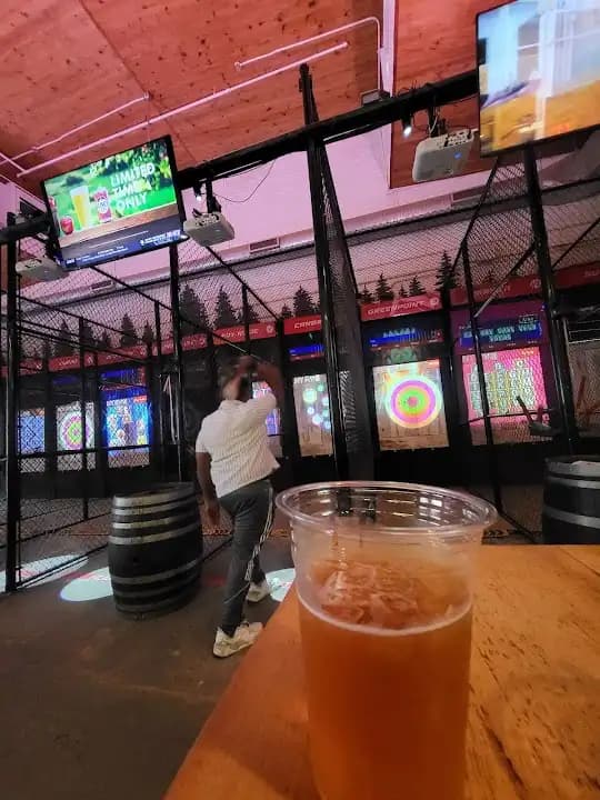 NY Axe Throwing Range - Brooklyn - axe throwing in New York - Top rated