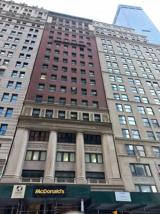 escape rooms experience at BrainXcape Escape Room NYC located in New York