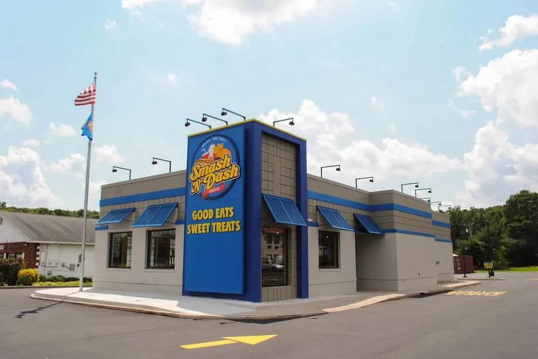 Interior view of Seaford Smash N Dash Burgery other facility in Los Angeles