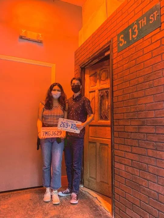 escape rooms experience at Fox in a Box located in Los Angeles
