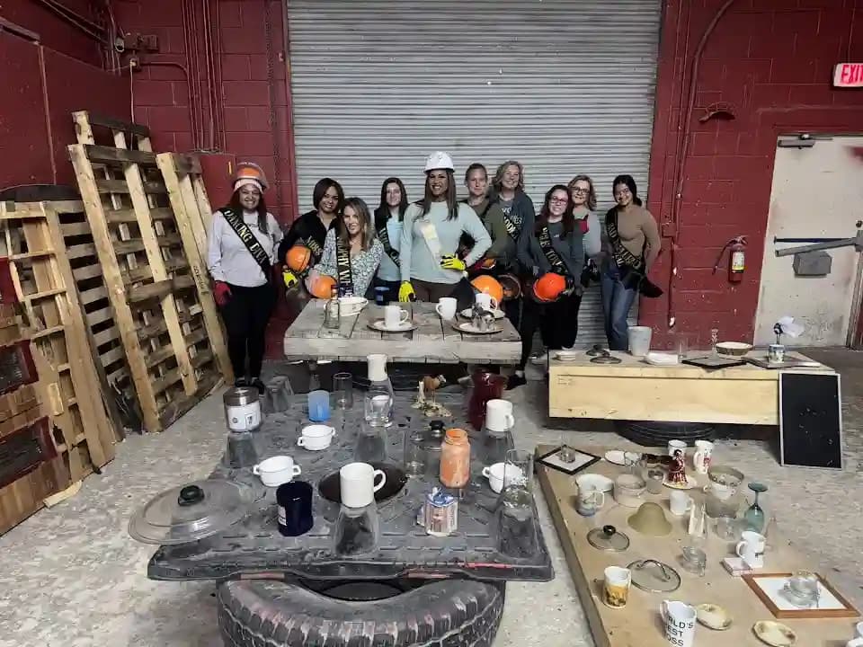 Rage Room Orlando - Popular rage rooms destination in Orlando