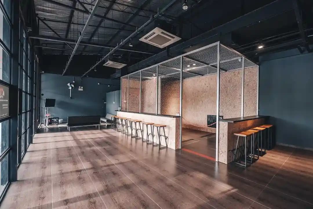 Axe Factor - Popular axe throwing destination in Sydney