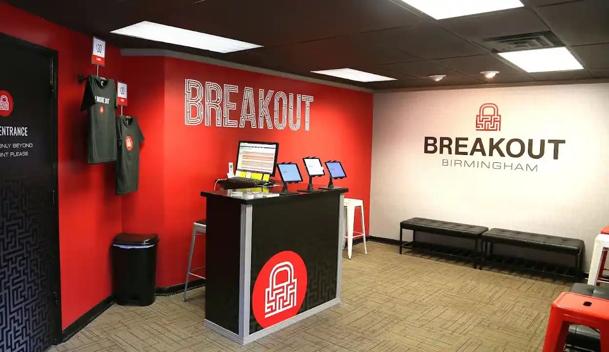 escape rooms experience at Breakout Games located in Birmingham