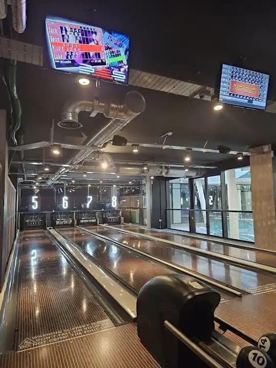 Interior view of Lane7 The Cube (Birmingham) shooting ranges facility in Birmingham