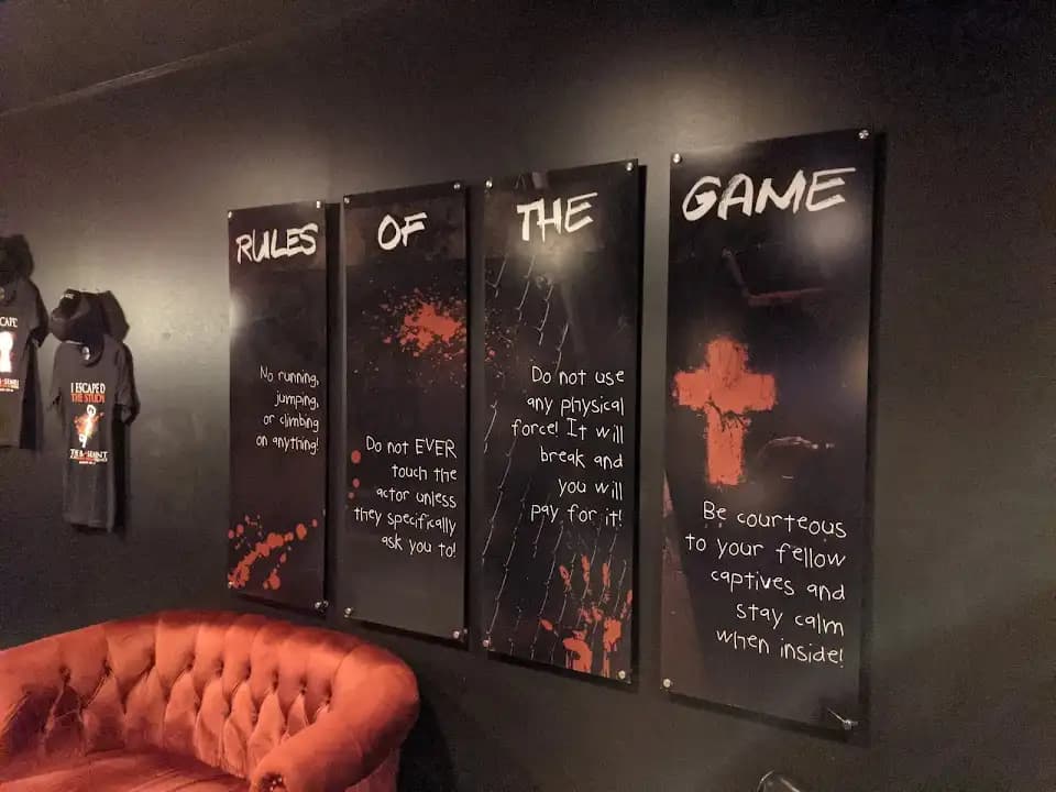 escape rooms experience at THE BASEMENT: A Live Escape Room Experience located in Chicago