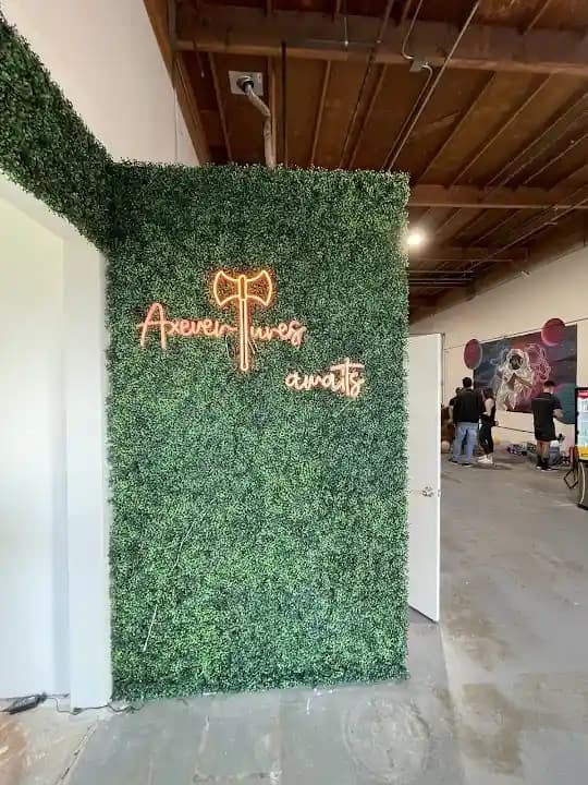 AxeVentures Axe Throwing San Jose - Popular rage rooms destination in Chicago