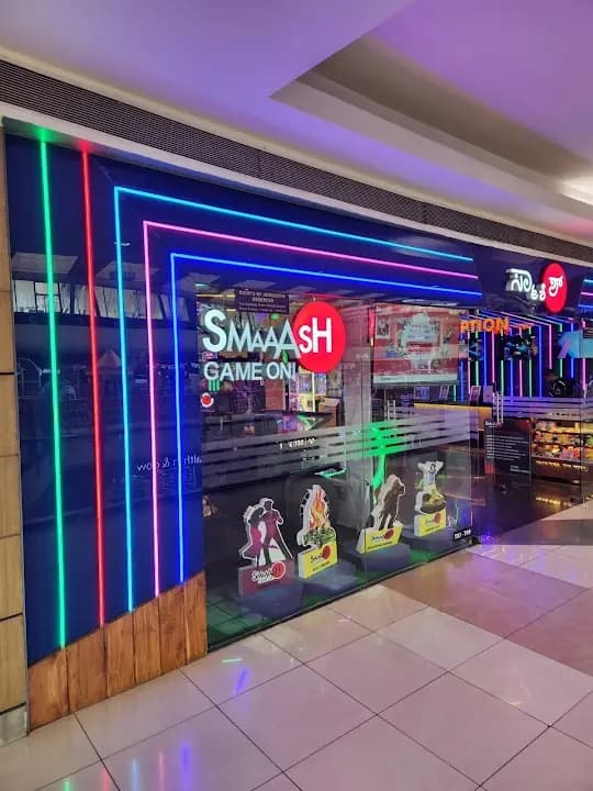 vr games experience at Smaaash Game on located in Bangalore