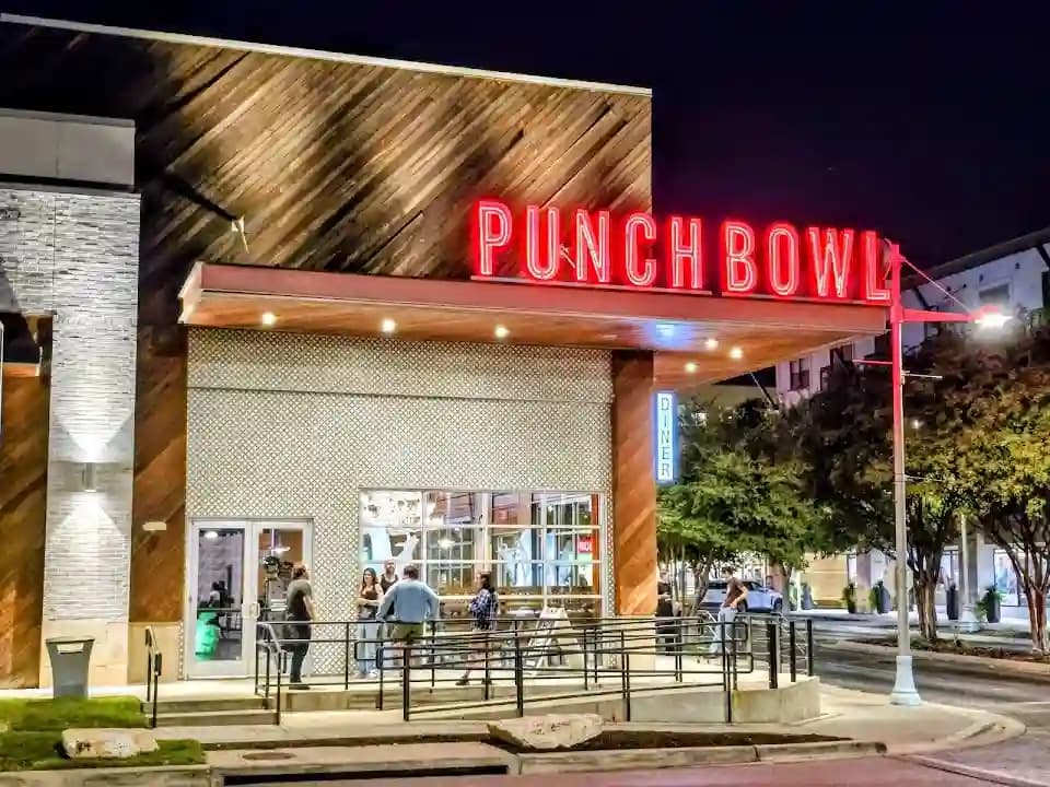 Photo of Punch Bowl Social vr games activities in Austin