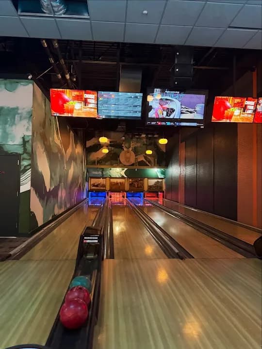 vr games experience at Punch Bowl Social located in Austin