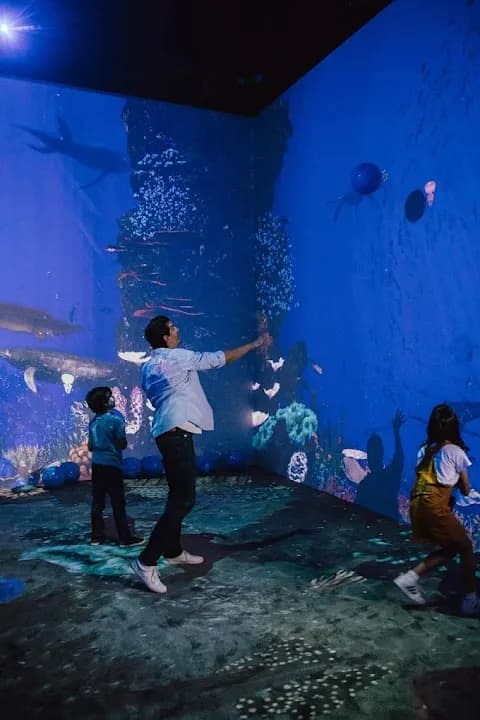 vr games experience at Dinos Alive: An Immersive Experience - San Diego, CA located in San Diego