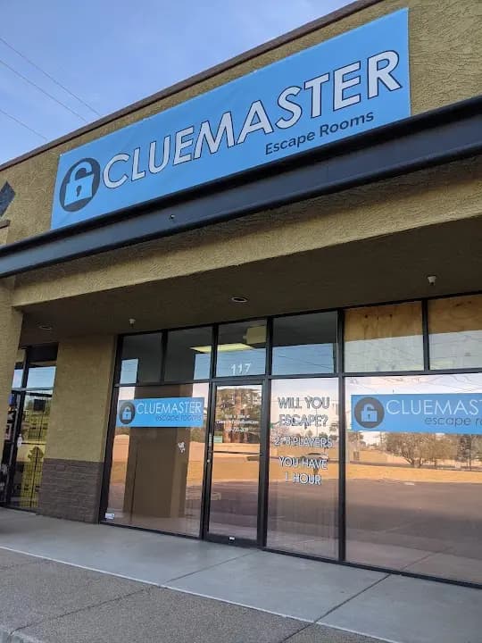 escape rooms experience at Cluemaster Escape Rooms located in Phoenix