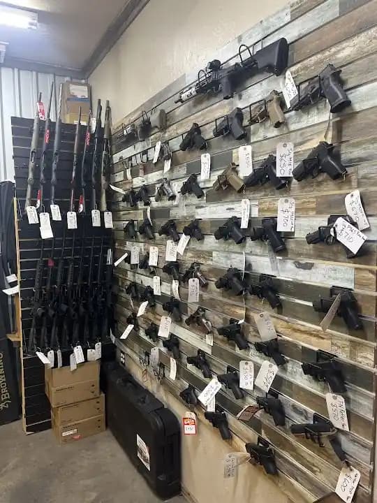 Photo of 407 Gun Club shooting ranges activities in Dallas