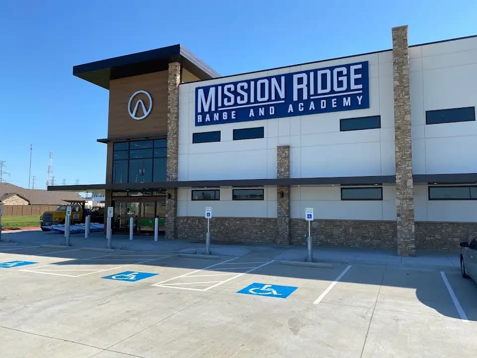 shooting ranges experience at Mission Ridge Range & Academy located in Dallas