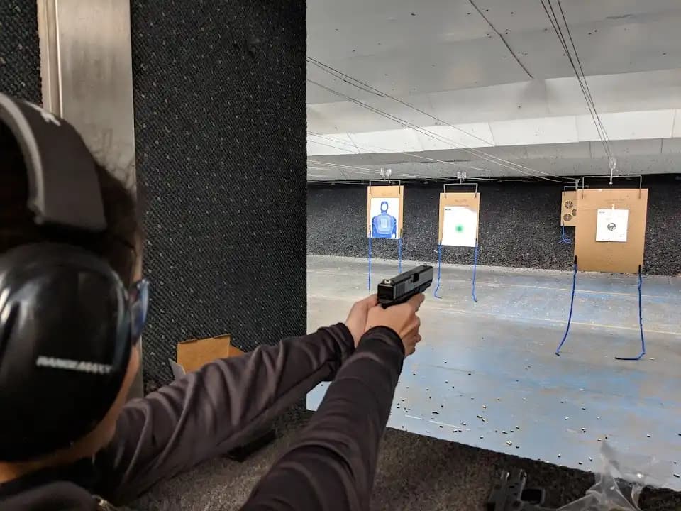 shooting ranges experience at Iron Sights Shooting Range located in San Diego