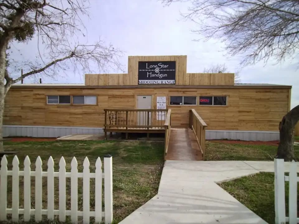 LoneStar Handgun - Popular shooting ranges destination in San Antonio