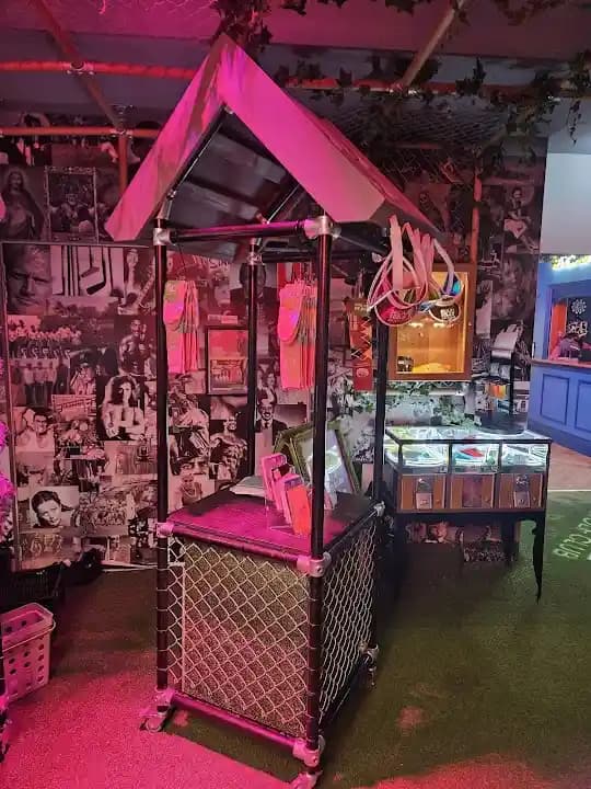 escape rooms experience at Holey Moley Golf Club Darlinghurst located in Sydney