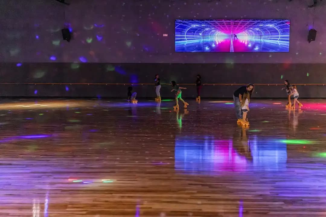 Photo of AR's Entertainment Hub Spring vr games activities in Houston