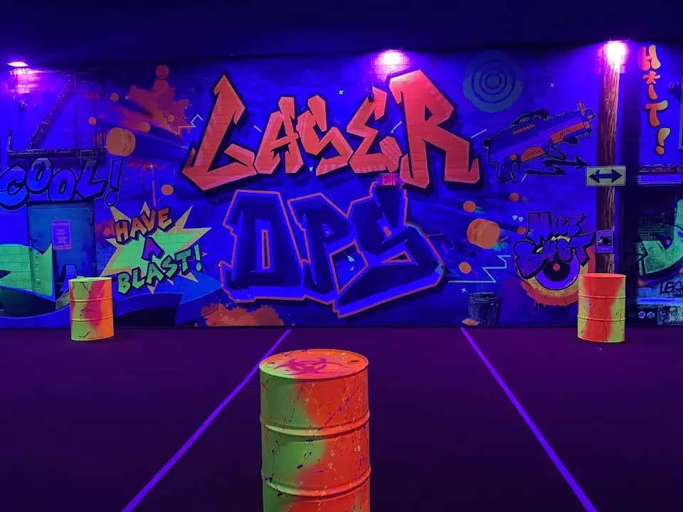 Interior view of Laser Ops Xtreme Fun Center vr games facility in Tampa