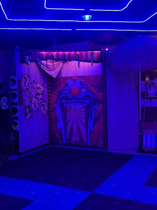 escape rooms experience at Mysterium Escape Rooms & VR located in Tampa