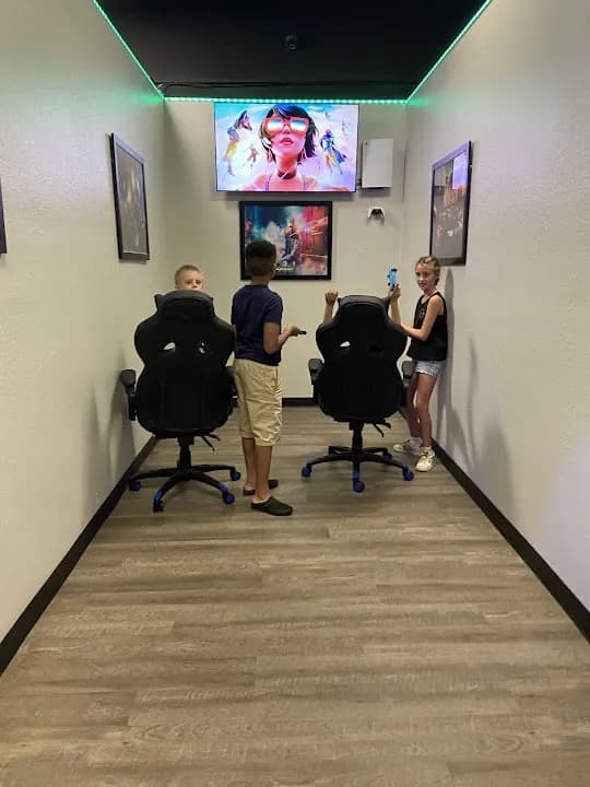 Interior view of Nerds and Geeks VR Lounge vr games facility in Phoenix