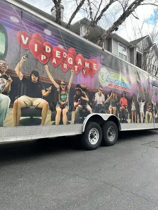 Interior view of Gamer vs Gamer / Game Truck Atlanta vr games facility in Atlanta