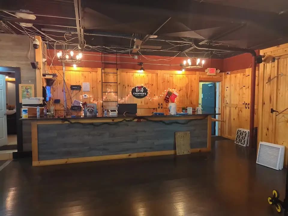 Choppers Hatchet House - axe throwing in Philadelphia