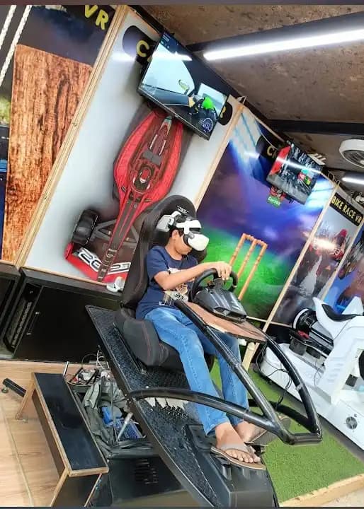 vr games experience at halucinate located in Bangalore